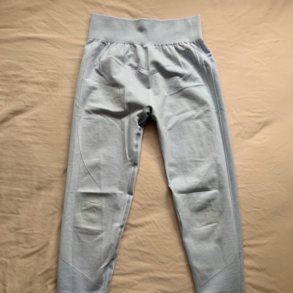 AYBL SEAMLESS LEGGING - Picture 3 of 7